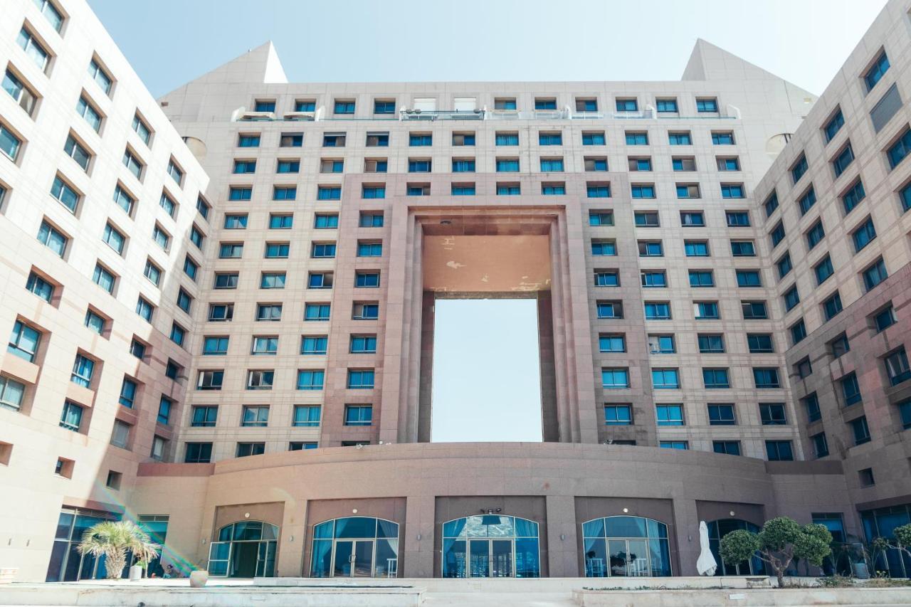 Almog Beach Apt Hotel מלון דירות אלמוג ביץ' Haifa Exterior photo