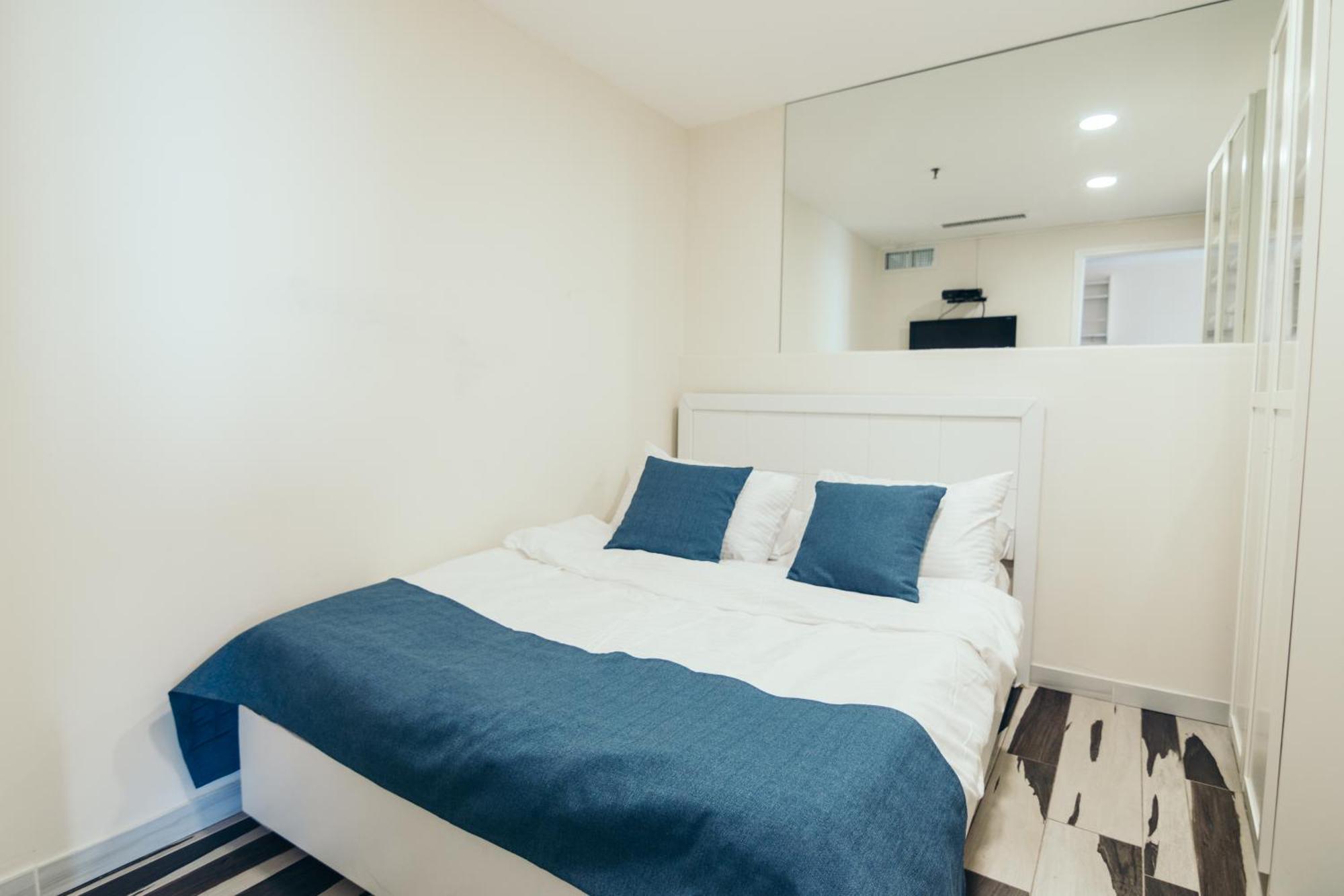 Almog Beach Apt Hotel מלון דירות אלמוג ביץ' Haifa Exterior photo
